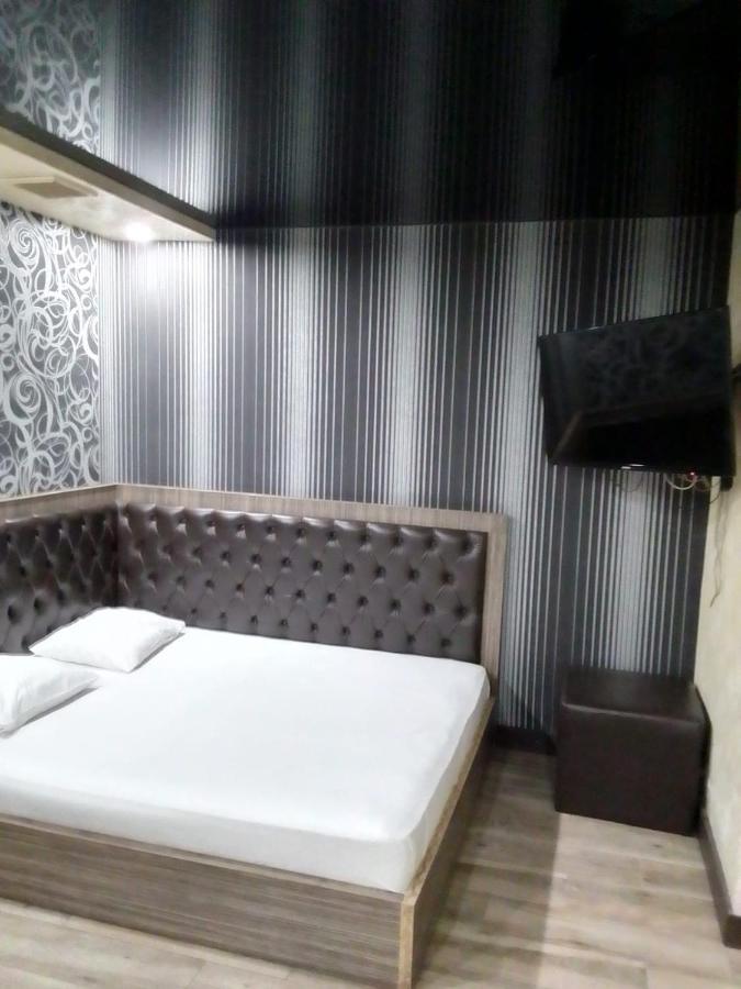 Planet Hotel Yerevan Exterior photo