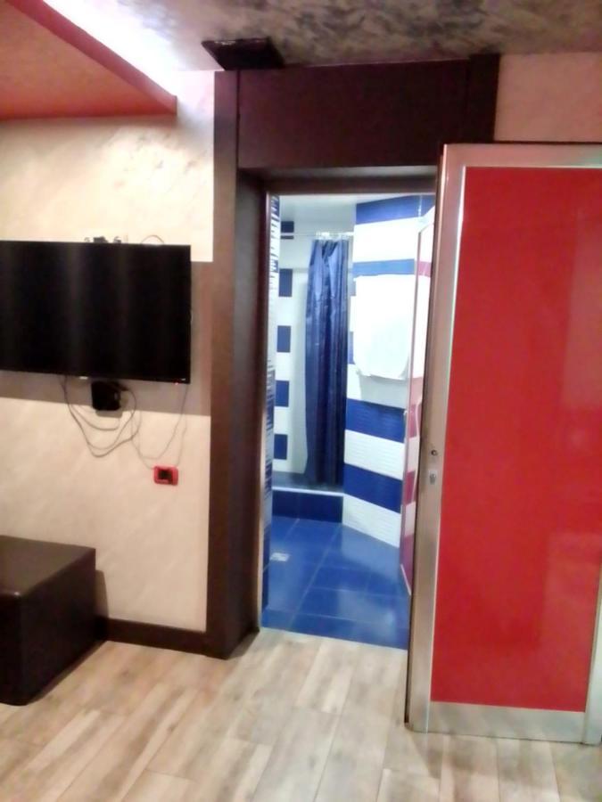 Planet Hotel Yerevan Exterior photo