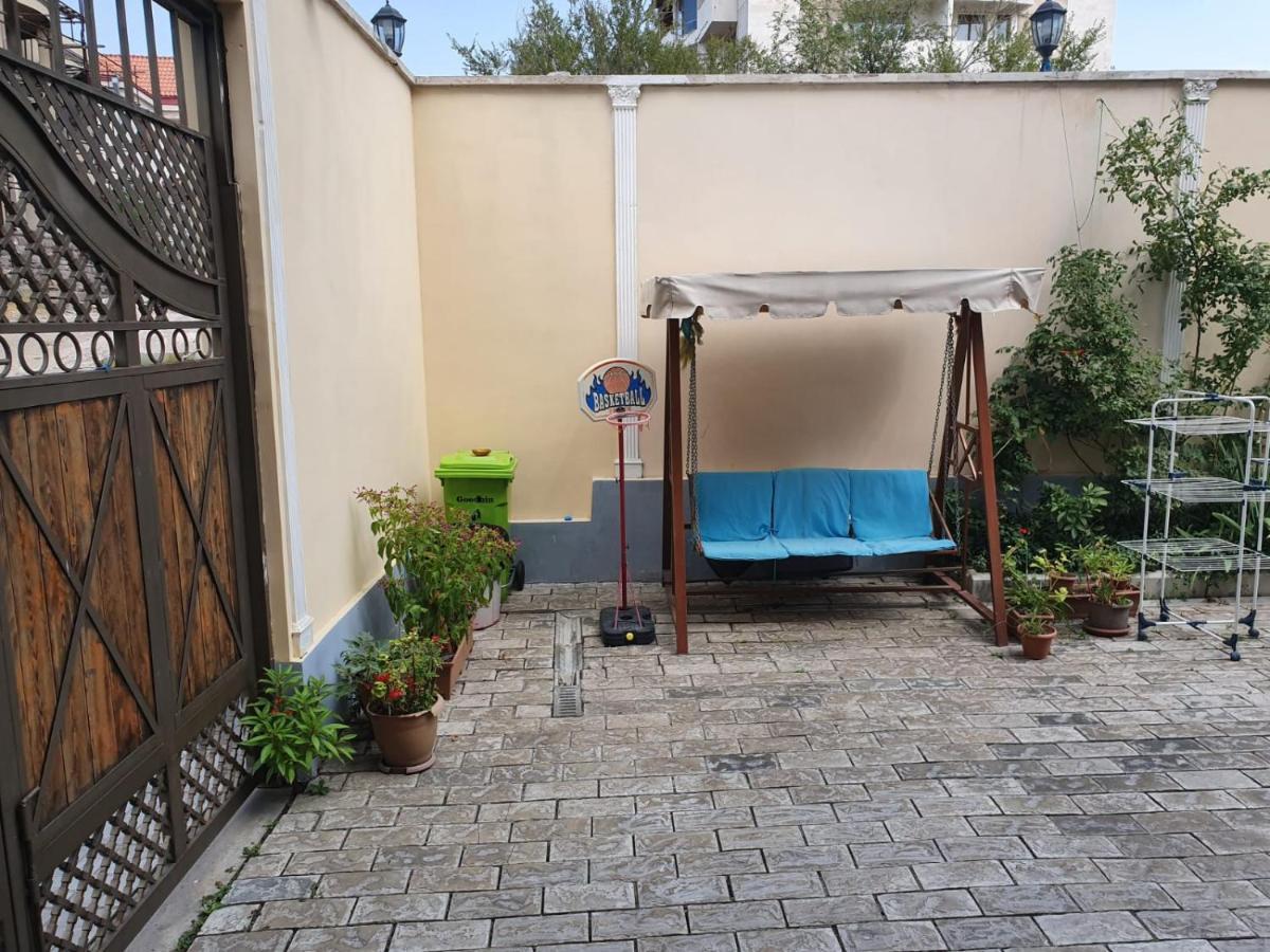 Planet Hotel Yerevan Exterior photo